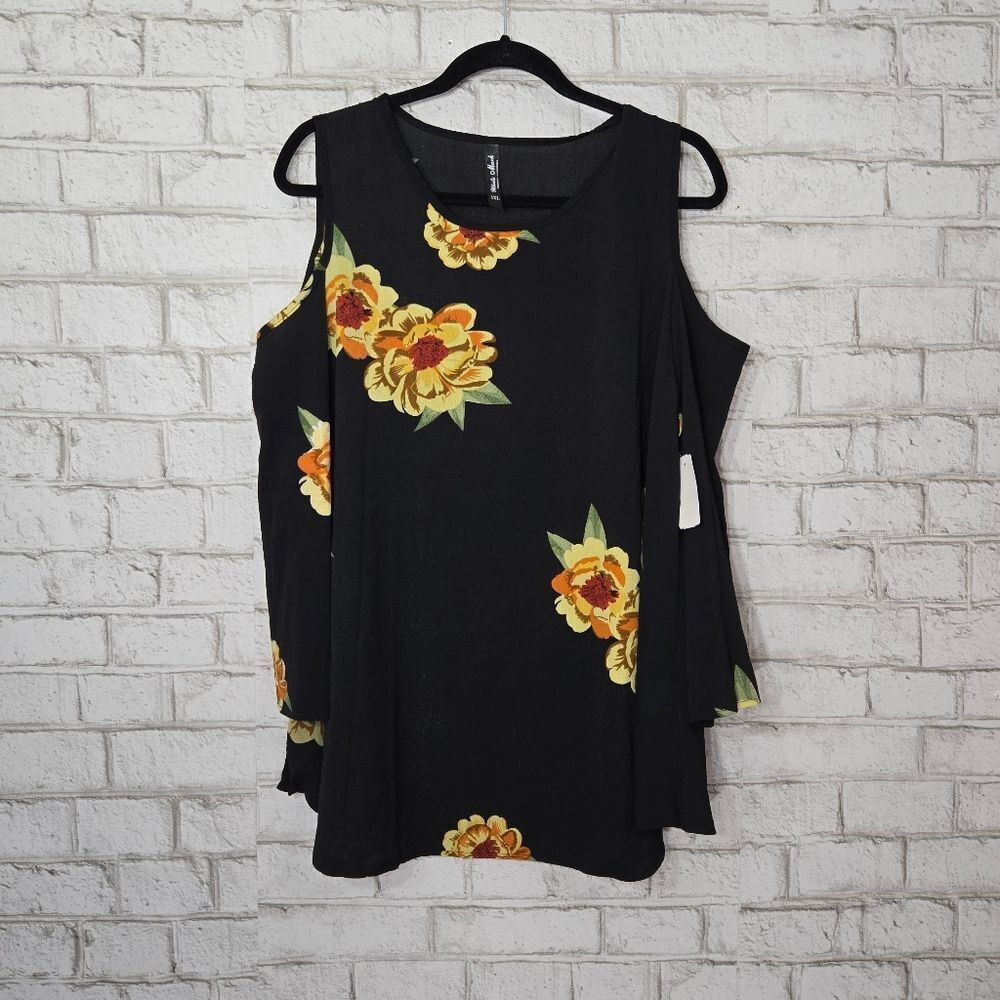 NWT White Mark black floral open shoulder top